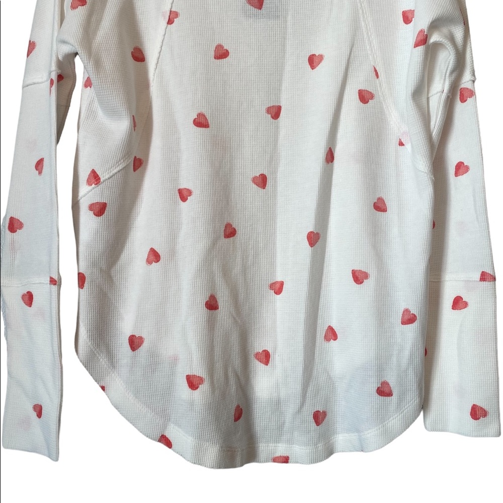 Lucky Brand Cream with Hearts Long Sleeved Top - Picture 9 of 14